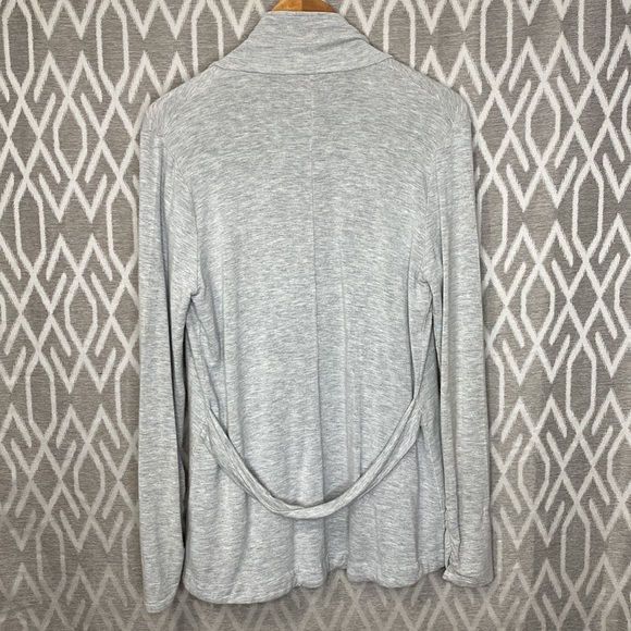 Katherine Barclay Open Front Structured Sweatshirt Size: Med Gray - Picture 2 of 3